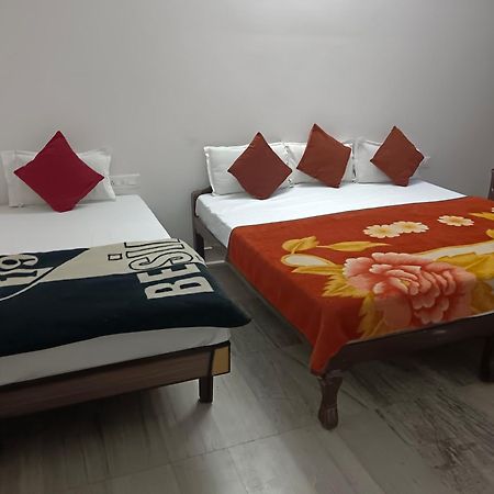 Hotel Shubham Udaipur Luaran gambar